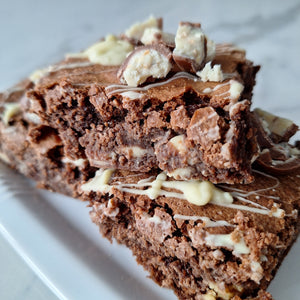 Kinder Topped Brownie Kit