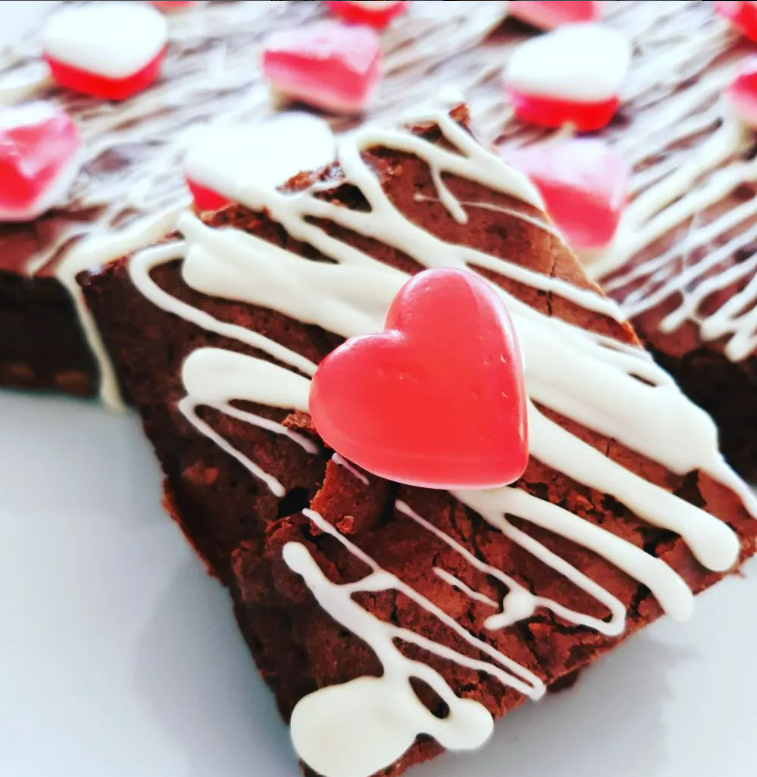 Heart Throb Chocolate Brownie Kit